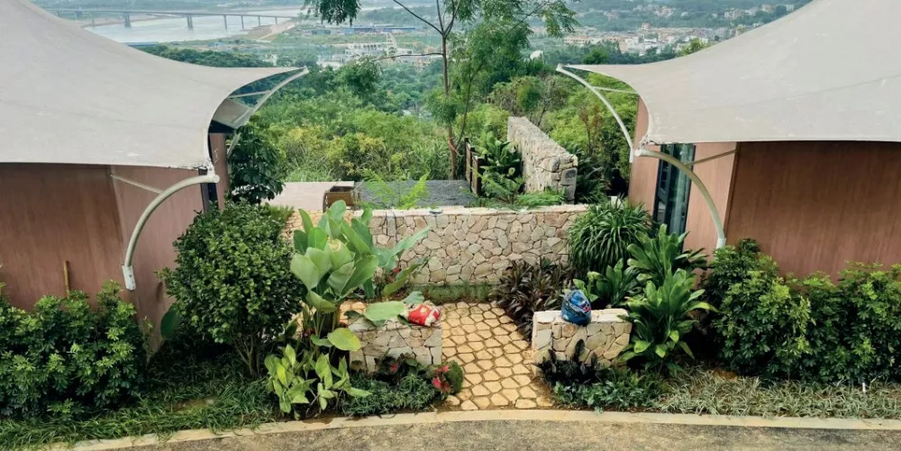 桂平西山泉露(lu)營基地園林景觀(guan)工程