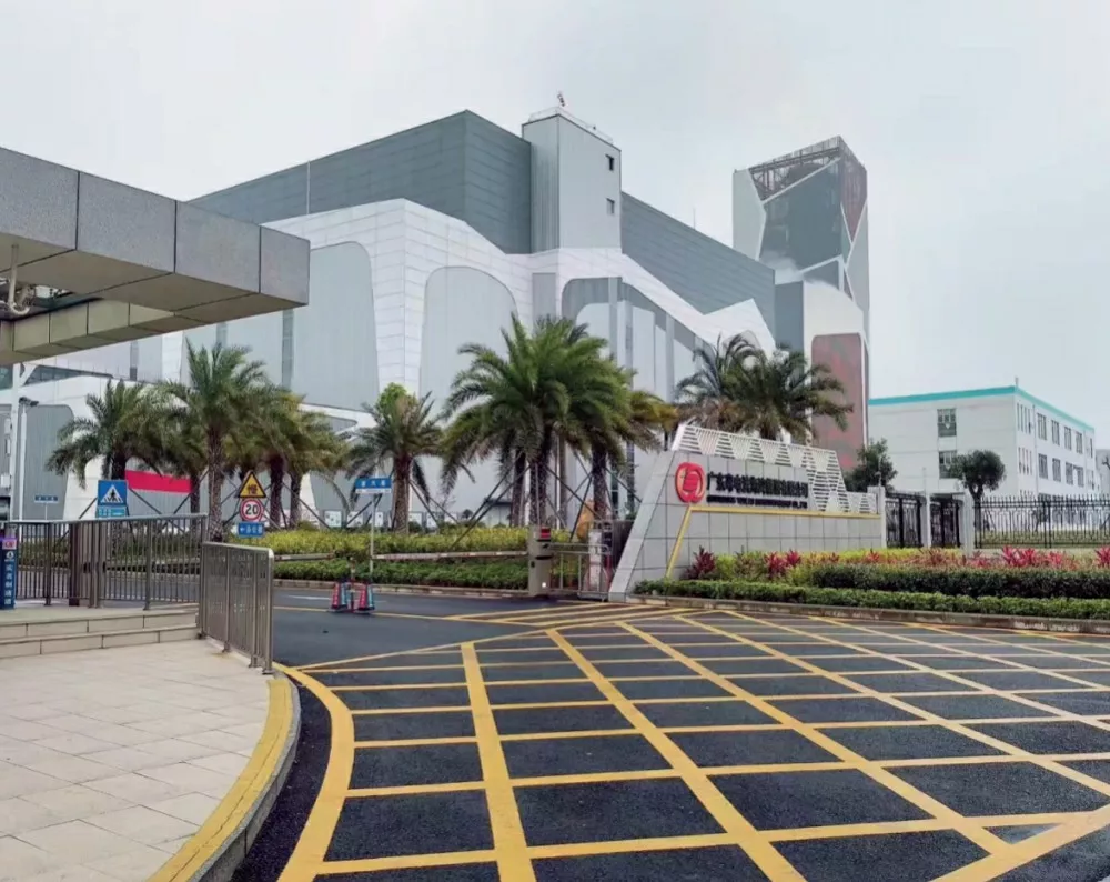 東(dong)莞髮電廠綠化養護項目